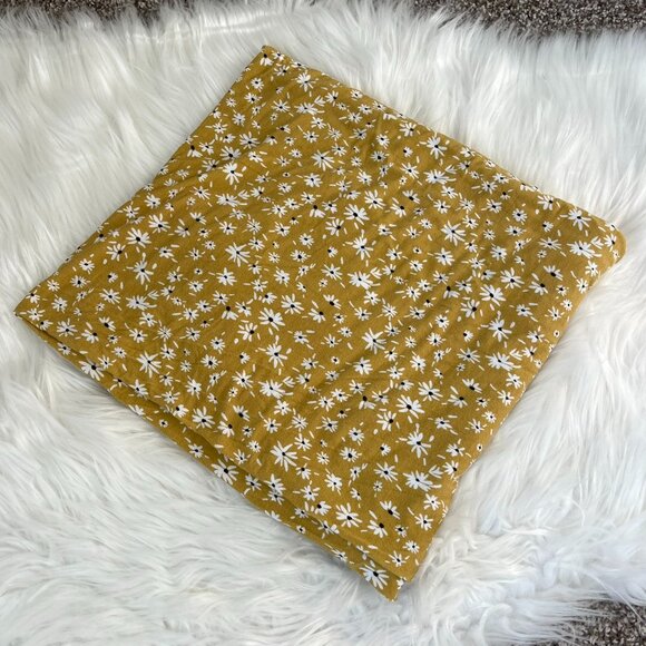 Lou & Lou Yellow Floral Swaddle Blanket 48 x 48 inches - Picture 1 of 5